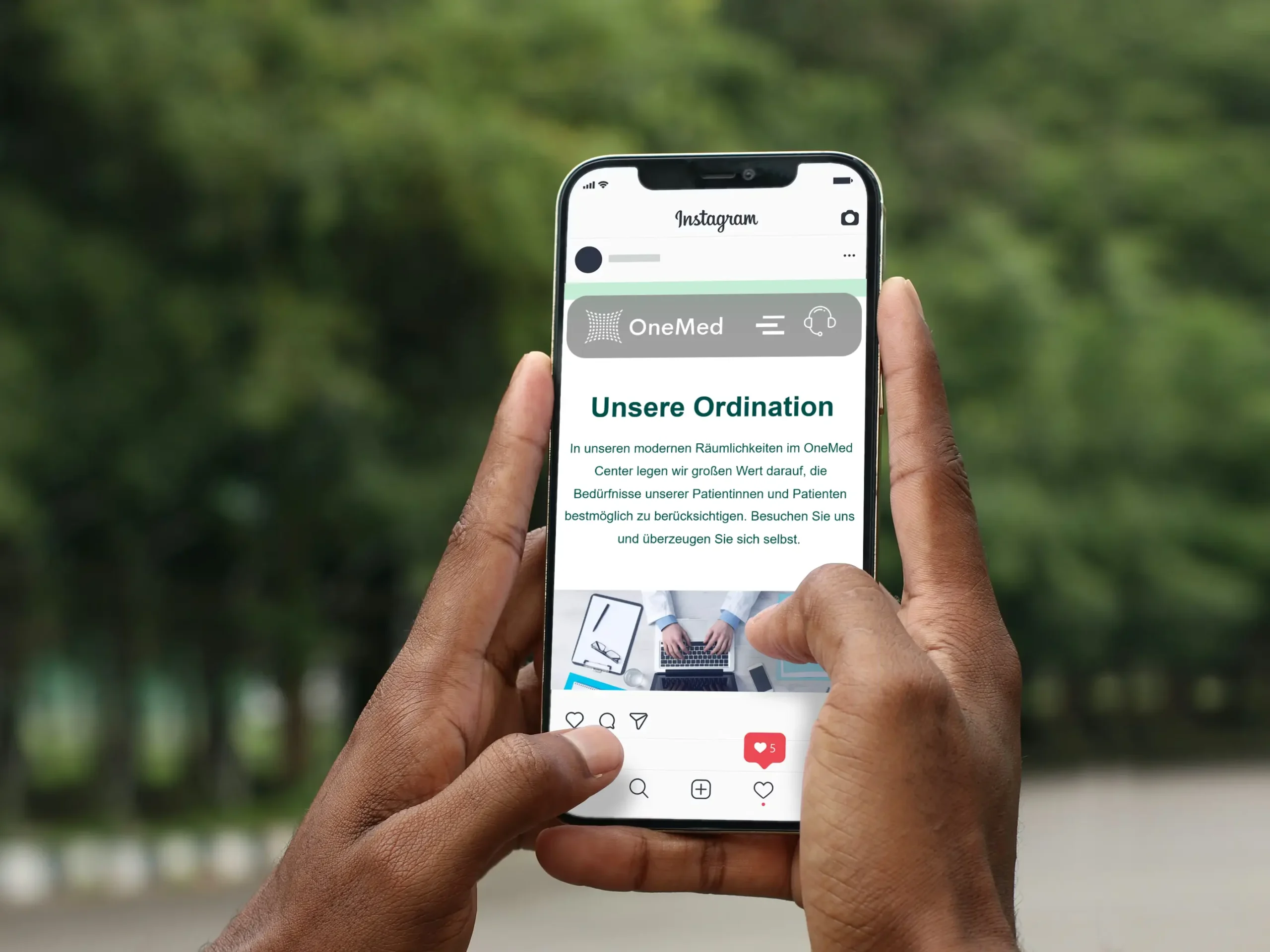 instagram-post-on-smartphone-screen-mockup